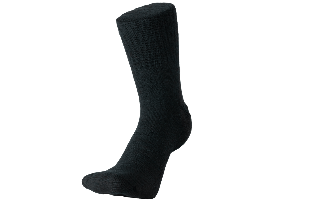 Armadillo Woolery Socks S / Black / Unisex Merino Wool 6" Crew Socks - THE CREWS
